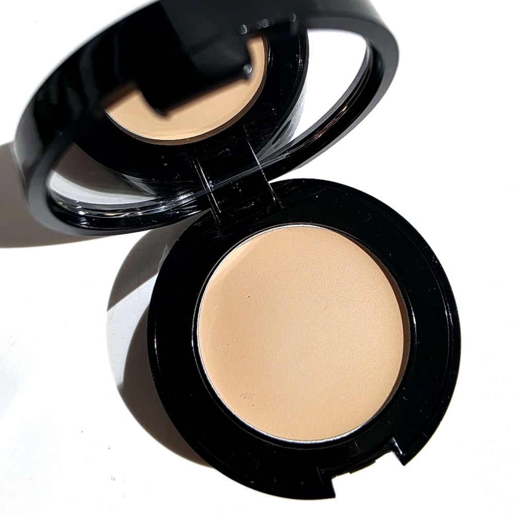 Bobbi Brown Corrector Porcelain Peach New